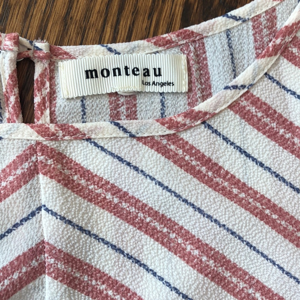 NWOT Flutter Sleeve Tie Front Top sz S - Picture 3 of 4